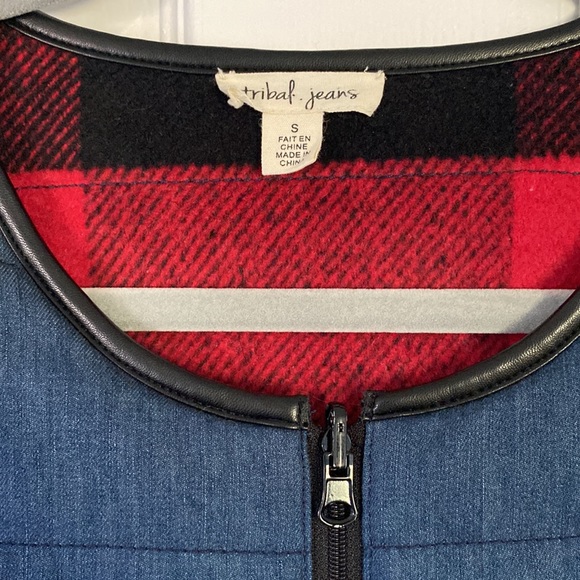 Red plaid and denim Reversible Quilted Jacket - Picture 3 of 5